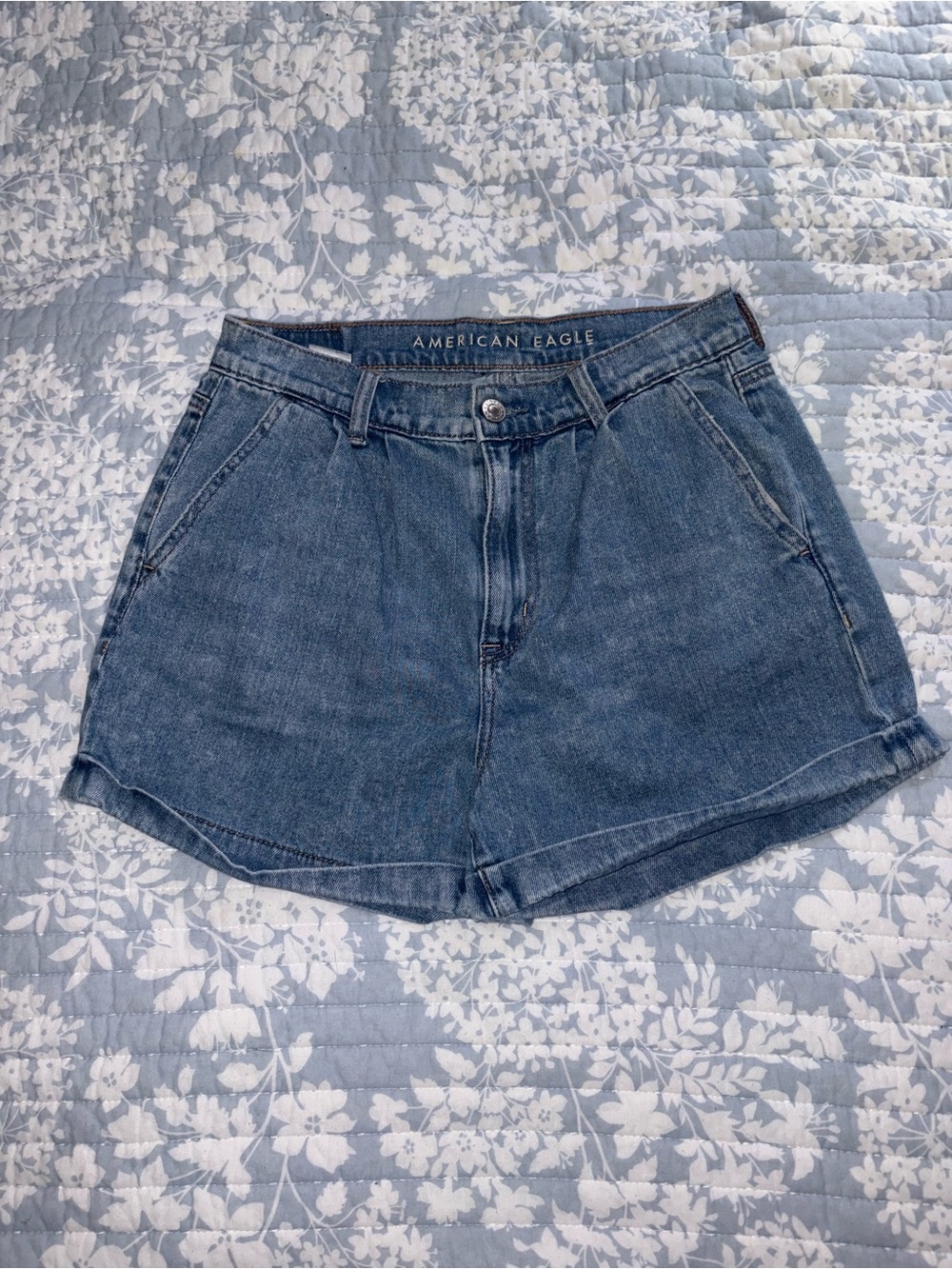 American Eagle Mom Shorts
